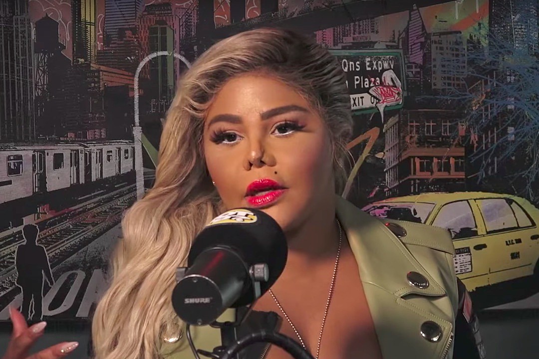 An In-Depth Look At The Relationship Between Lil Kim And Biggie Smalls